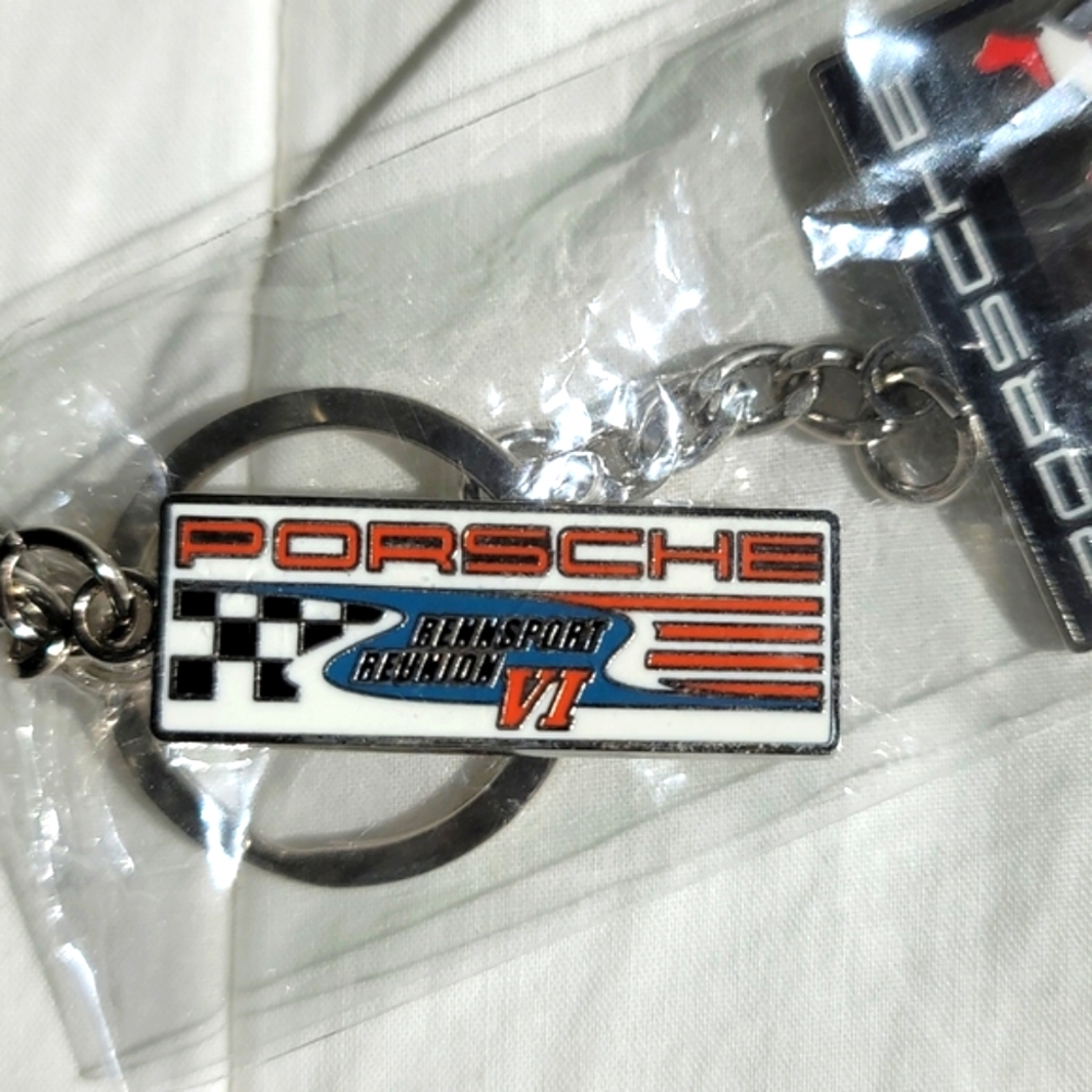 New!! Porsche Keychain - Picture 3 of 4